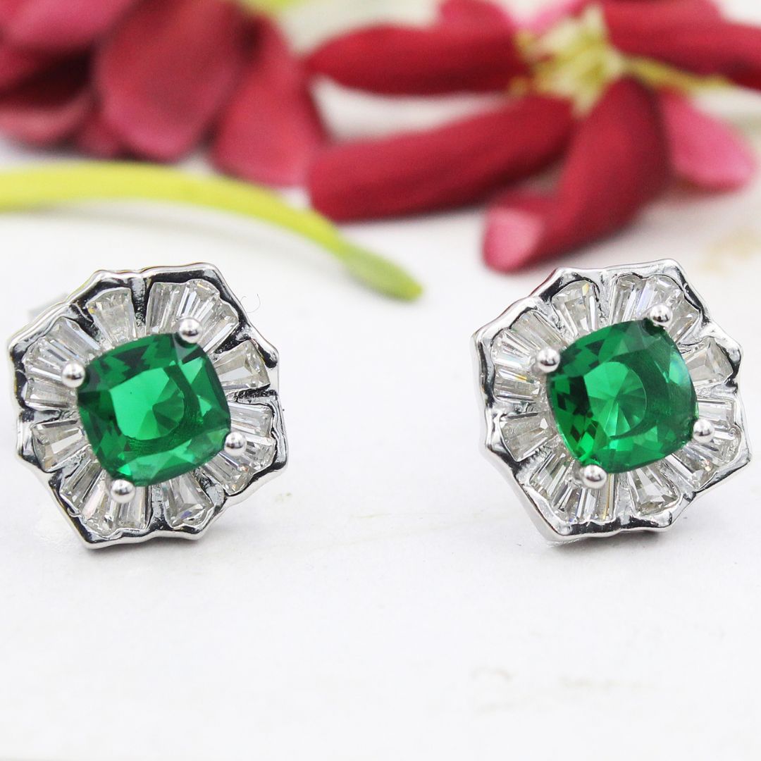 Green Emerald Pendant  Stud Earrings 925 Sterling Silver Emerald Set