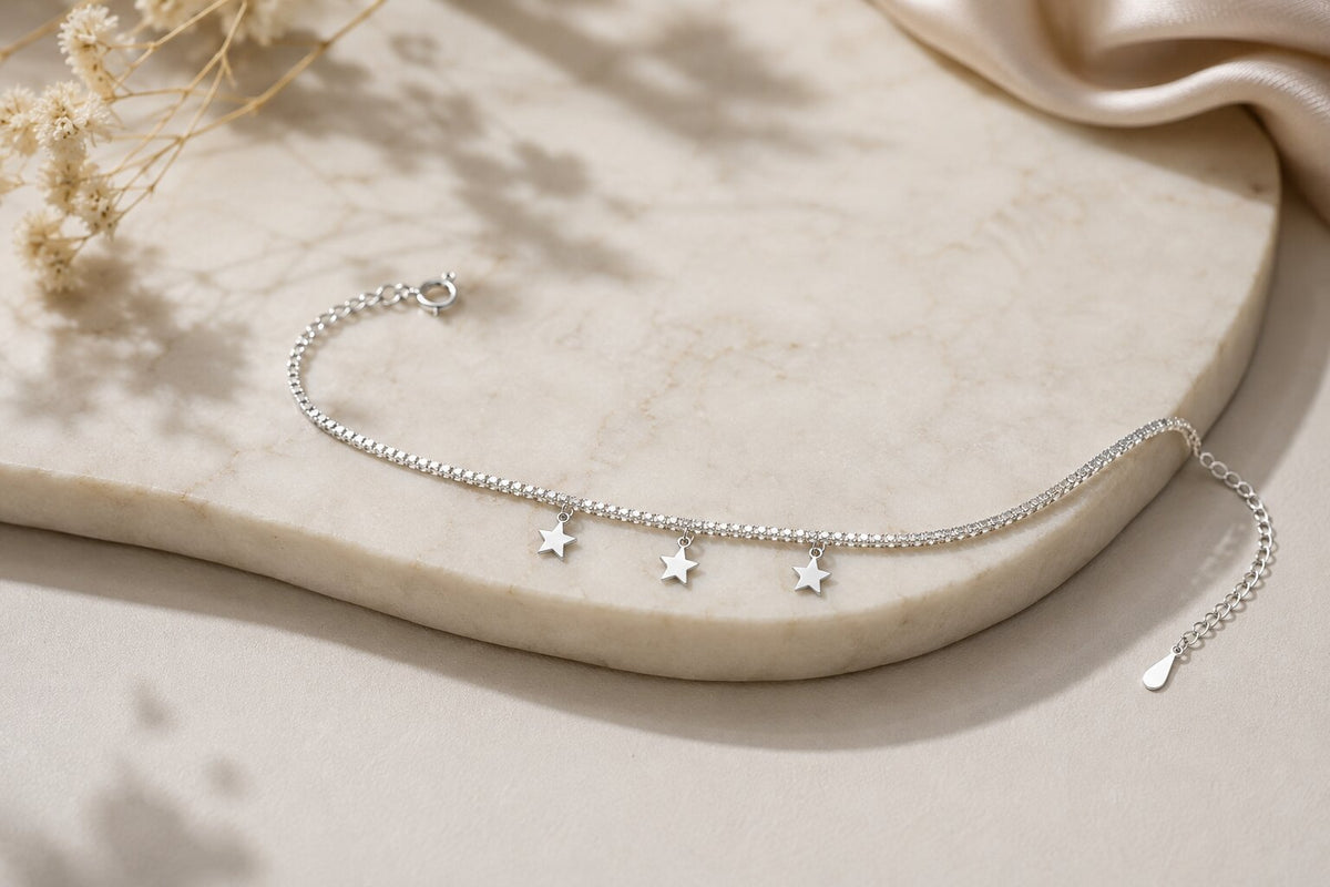 Sterling Silver Star Charm Bracelet, Dainty Minimalist Celestial Jewelry